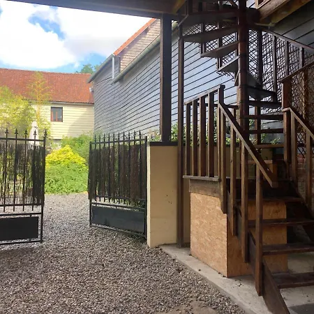 Le Gite De L Abreuvoir Bergicourt Exterior photo